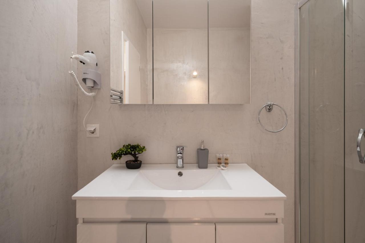 Exclusive Apartment In The Heart Of Atina Dış mekan fotoğraf