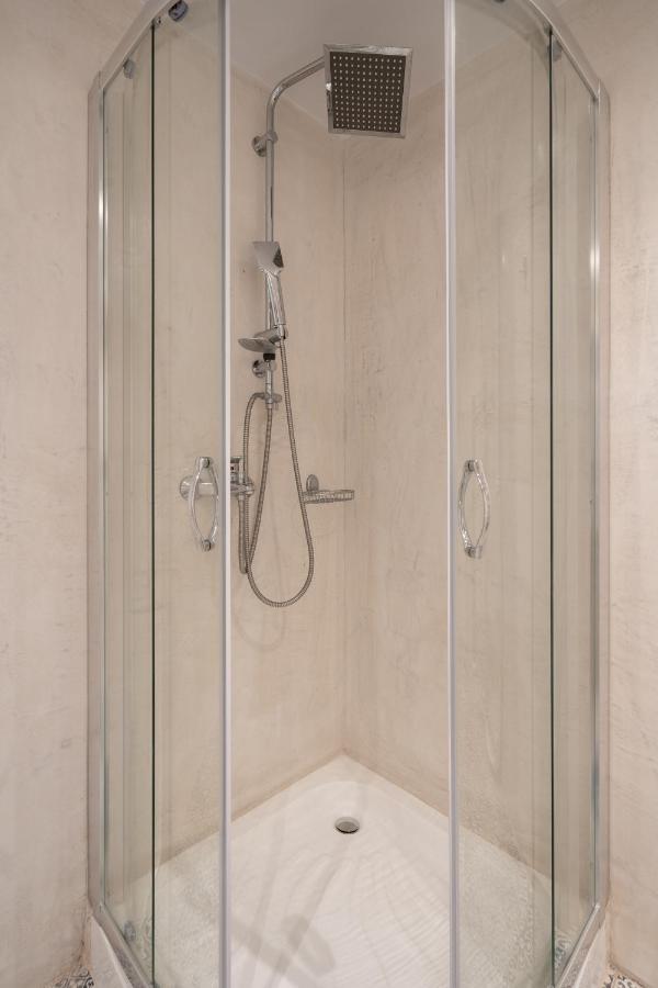 Exclusive Apartment In The Heart Of Atina Dış mekan fotoğraf
